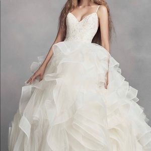 Vera Wang Wedding Dress